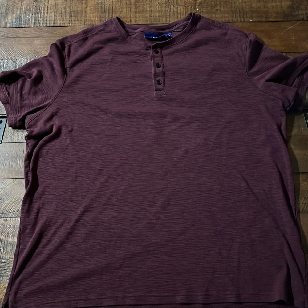Apt 9 Shirt
